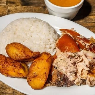 Pernil Lunch