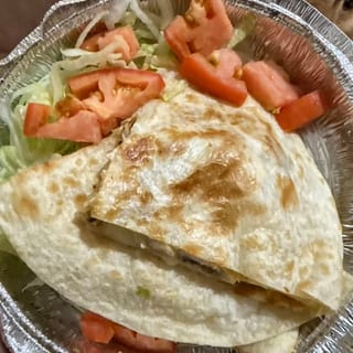 Pollo Quesadilla