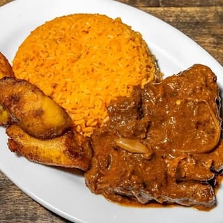 Bistec Guisado Lunch