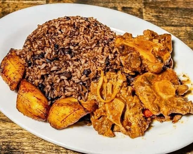 Rabo Guisado.
